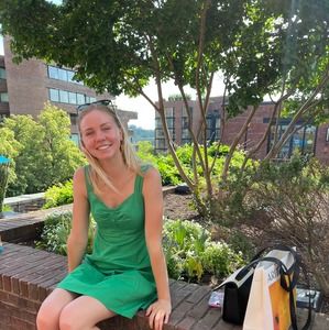 Meet your Posher, Betsy